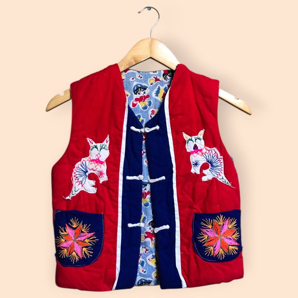 Vintage Kids Handmade Quilted Embroidered Patchwork Vest Cat Asian Folklore